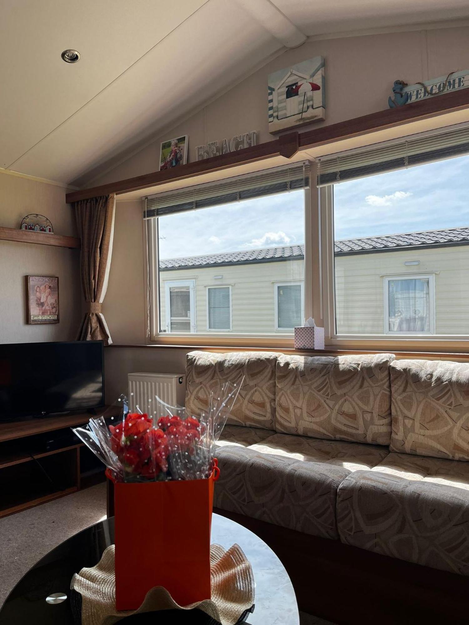 Seaview Holiday Rentals - Seawall Уитстабл Экстерьер фото